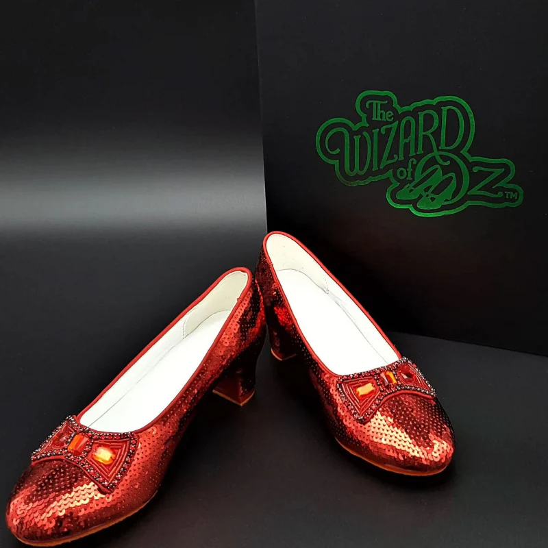 THE WIZARD OF OZ: RUBY SLIPPERS PROP REPLICA - Image 10
